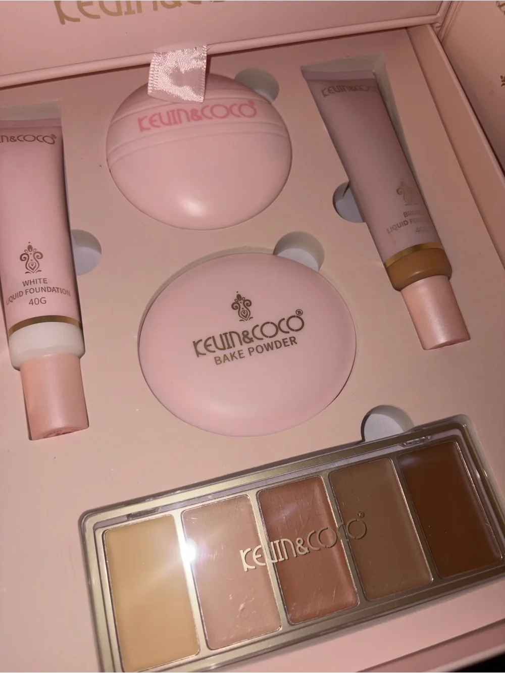 KEVIN&COCO Pink Decorative Gift Box with Gold LC Accent full makeup kit pr box